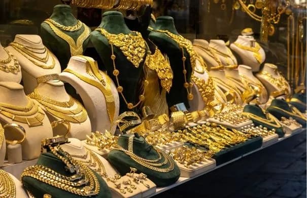 الذهب يهبط في الأردن وعيار 21 يسجل 89.4 ديناراً