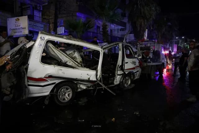انفجار عبوة ناسفة في حافلة ركاب بجرمانا يسفر عن قتلى وجرحى