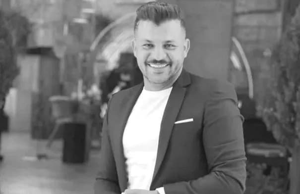 الوسط الرياضي يودع المعلق معاوية الطرمان