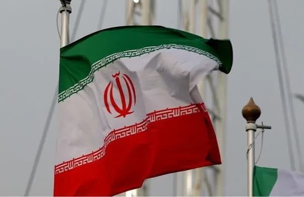 طهران تتلقى دعوة رسمية للانضمام إلى اتفاق مكة للدفاع المشترك