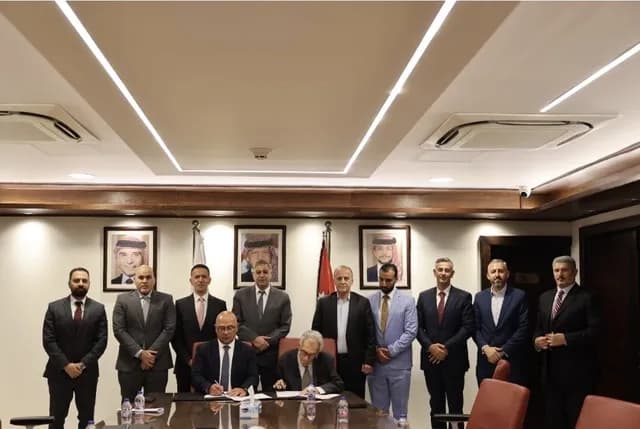 البوتاس العربية تطلق مشروع محطة طاقة شمسية بقدرة 30 ميجاواط في غور الصافي