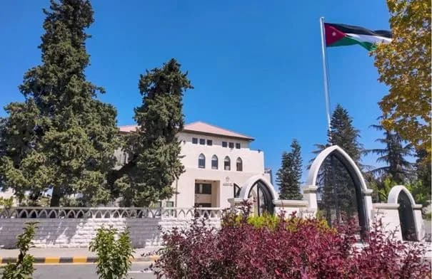 الحكومة تقر تعديلات على قانون الانتخاب ونظام الموارد البشرية