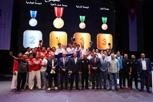عمان الأهلية تتوج بلقب بطولة الجامعات الأردنية للكراتيه وتُحل ثانية لدى الطالبات