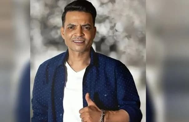 طارق الشيخ يعلن انفصاله عن زوجته برسالة مؤثرة