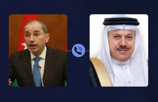 الصفدي والزياني يبحثان هاتفيًا التصعيد الإقليمي ويدينان الاعتداءات على الأردن