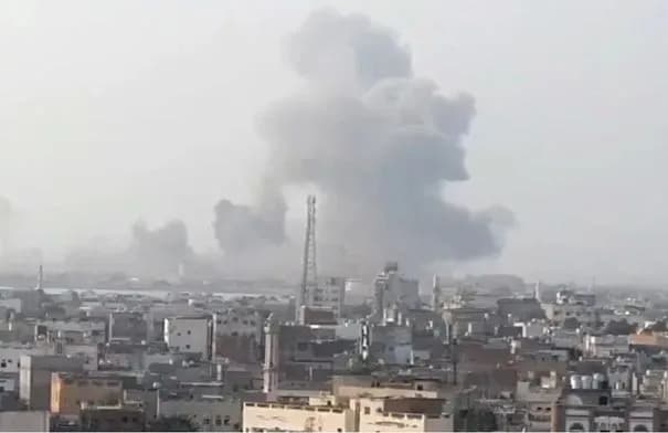 الجيش اليمني يعلن تنفيذ عملية عسكرية ضد الحوثيين في عدة محاور