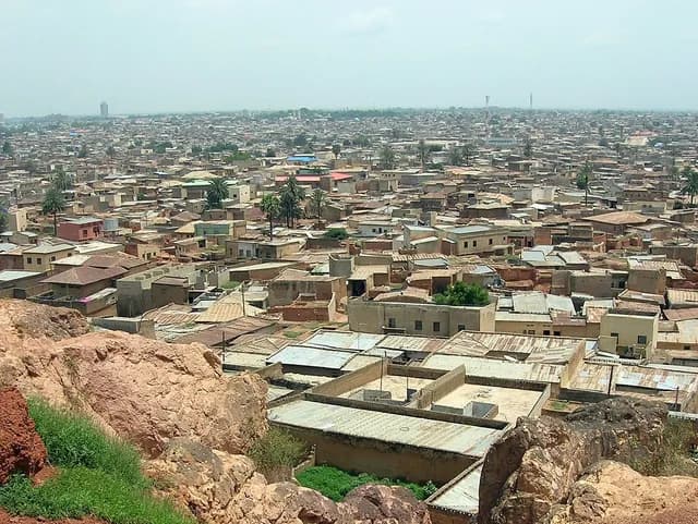 زفاف جماعي في نيجيريا يجمع 1500 ثنائي بمبادرة حكومية