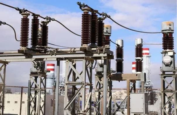 إطفاء مبرمج للتيار الكهربائي عن مناطق في دير علا يوم غد