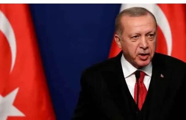 أردوغان يوقع قانون العفو المشروط عن مقاتلي حزب العمال الكردستاني