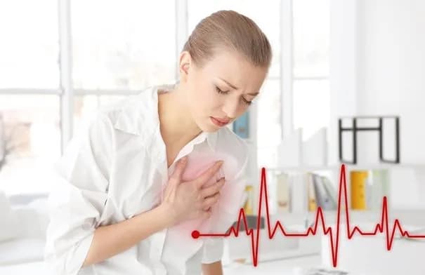 8 علامات خفية للنوبة القلبية لدى النساء قد تُغفل