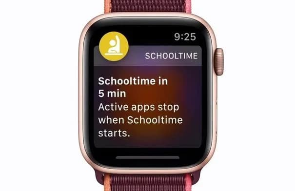 أبل تطلق ميزة Schooltime لتقييد استخدام الأطفال للساعة أثناء الدراسة