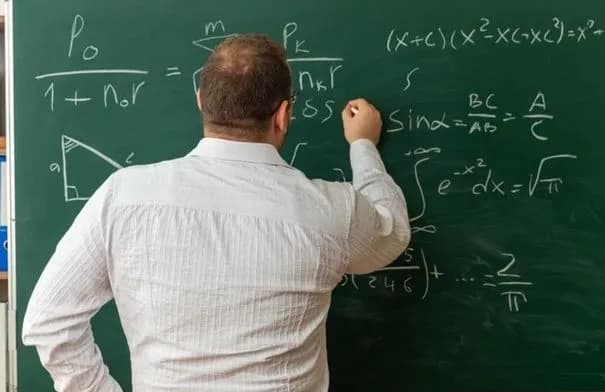 التربية: 110 آلاف متقدم للوظائف والمقابلات على وشك الانتهاء