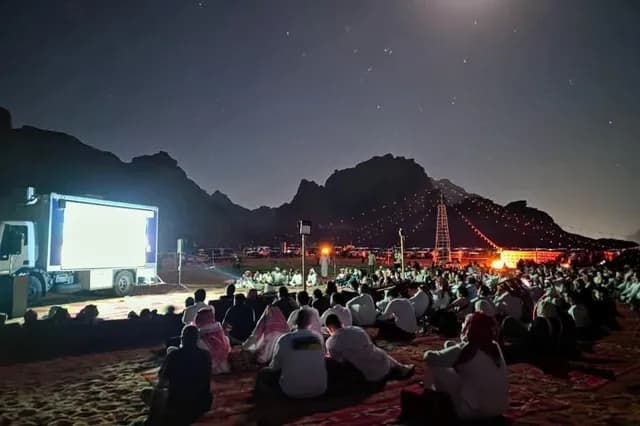 زين ترعى العرض الصحراوي لفيلم 'ظل الصقر' في وادي رم