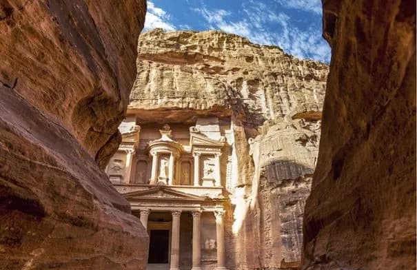 281 ألف زائر لمدينة البترا خلال 7 أشهر