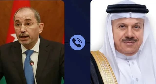 الصفدي والزياني يبحثان هاتفيًا التصعيد الإقليمي وحرية الملاحة في هرمز