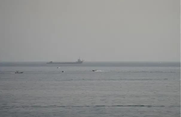 طهران: لا محادثات مباشرة مع واشنطن ونواصل إغلاق مضيق هرمز