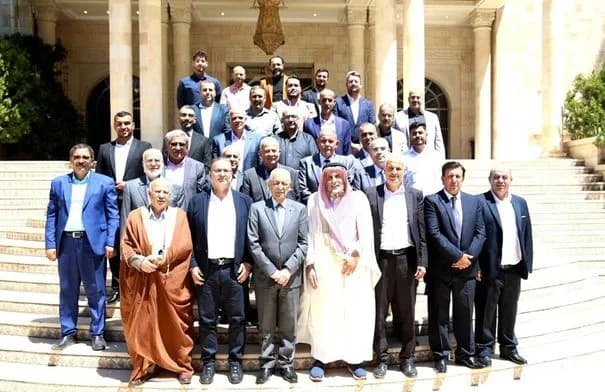 العيسوي يلتقي وفدًا من عشيرة السرور وينقل تحيات الملك وولي العهد