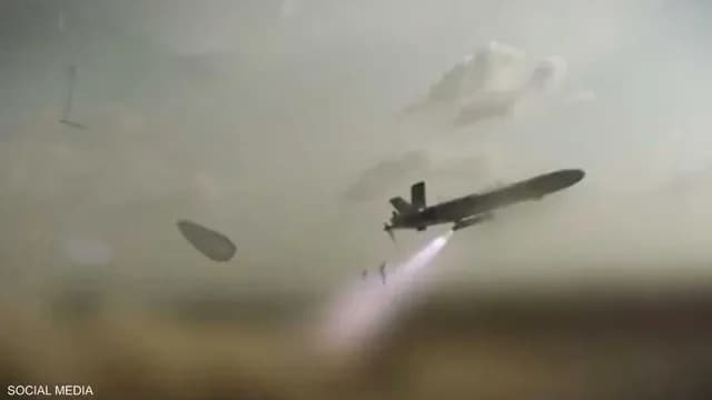 الحوثيون يوسعون هجماتهم: قتلى وجرحى في المخا واستهداف منشأة أرامكو بنجران