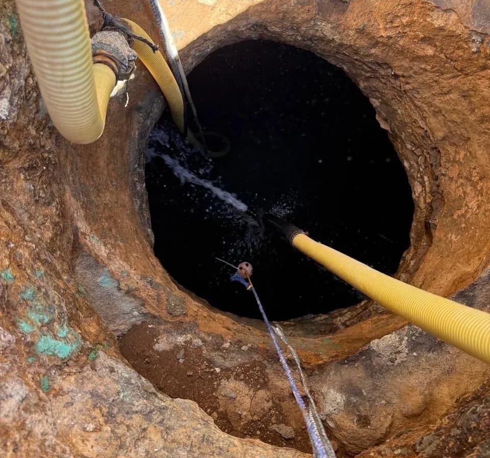ضبط اعتداءات على خطوط مياه رئيسية في المفرق والقطرانة والضليل