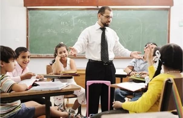الهيئات التدريسية والإدارية تبدأ دوامها اليوم استعداداً للعام الدراسي الجديد