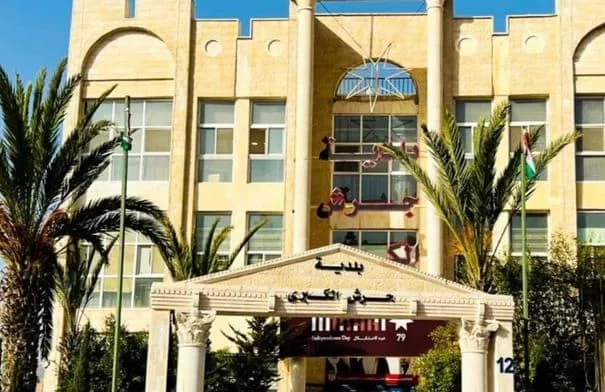 جرش تشكل لجنة لحصر المنشآت السياحية وضبط التزامها بالأنظمة