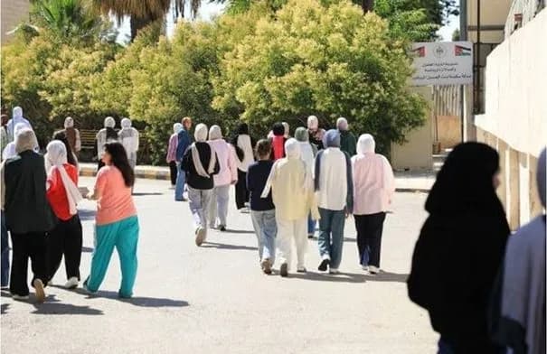 التربية تعلن نتائج التوجيهي للصف الحادي عشر الجمعة بنجاح 65.3%