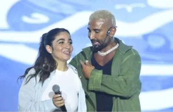 طليقة أحمد سعد تفاجئه بحضور حفلها وتشاركه الغناء مع ابنتهما
