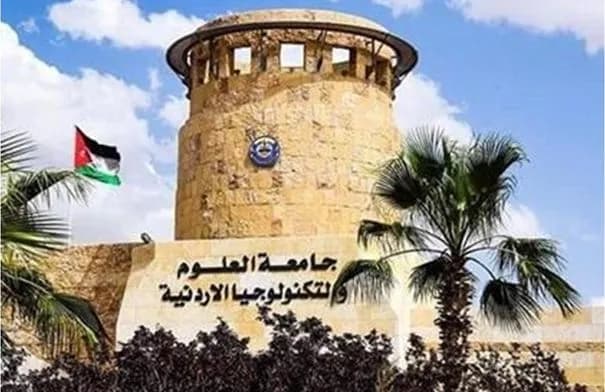 جامعة العلوم والتكنولوجيا تعقد ورشة لتدريب المدربين على الهيدروجين الأخضر