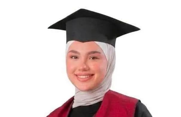 ميرا حمام الأولى في الحقل الطبي بالتوجيهي: لم أتوقع ذلك والطب حلمي