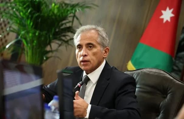 رئيس الوزراء: بدء مشروع النقل المدرسي في الجنوب الأسبوع المقبل