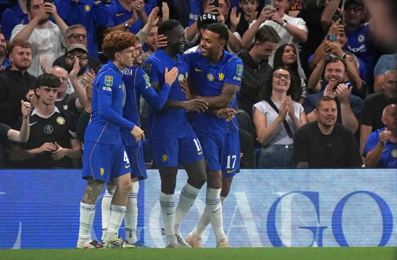 تشيلسي يعبر لوتون تاون بثنائية ويتأهل للدور الثالث بكأس الرابطة