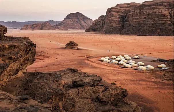 الأردن: أجواء حارة نسبيًا حتى الجمعة واعتدال صيفي السبت