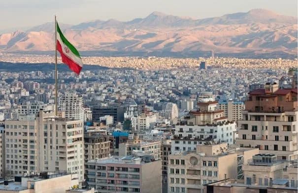 طهران تصف العقوبات الأميركية بـ"جريمة دولية" وتدعو المجتمع الدولي للتحرك