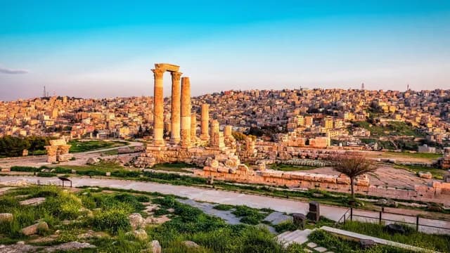 الأردن يشهد ارتفاعًا طفيفًا في الحرارة اليوم قبل موجة حر الاثنين