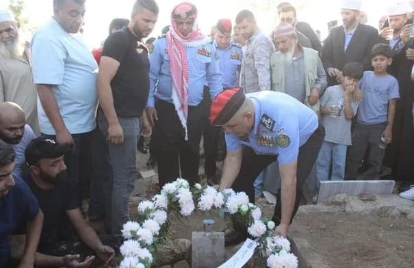 مدير الأمن العام ينعى الرائد محمد صبيح ويشارك في تشييعه