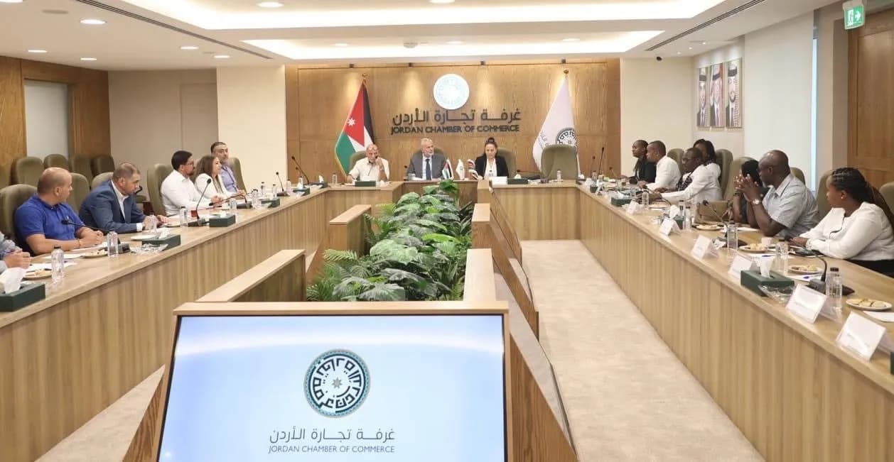 غرفة تجارة الأردن تبحث مع وفد كيني تعزيز التعاون الاقتصادي والتجاري