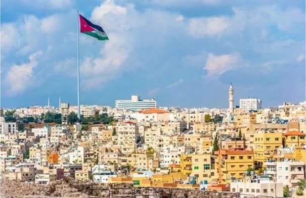 أجواء صيفية عادية حتى الأحد وانخفاض طفيف الاثنين
