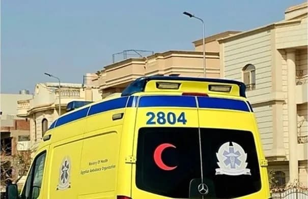 مصر: مصرع 15 شخصًا وإصابة 32 في انقلاب سيارة عمال بالإسماعيلية