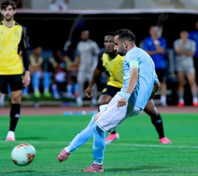 الفيصلي يتوج بلقب كأس السوبر الأردني بعد فوزه على الحسين