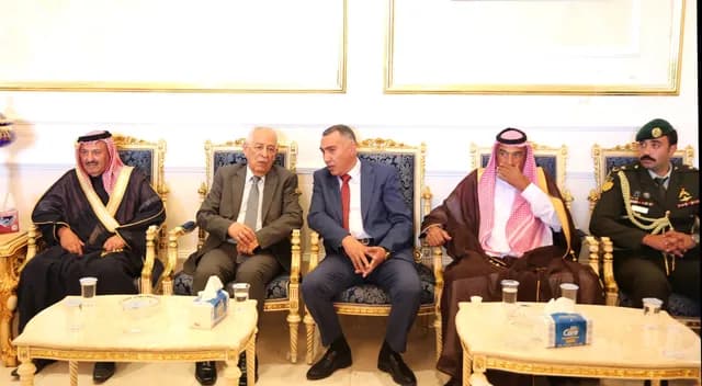 العيسوي ينقل تعازي الملك وولي العهد لعشائر المجالي والشوابكة والرشدان