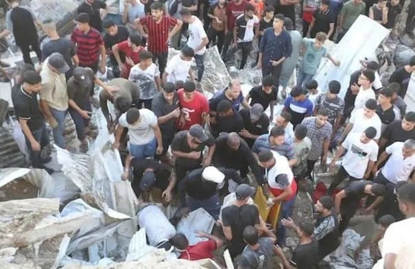 3 شهداء في قصف إسرائيلي قرب مدرسة للأونروا تؤوي نازحين في جباليا