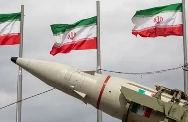 رضائي يهدد واشنطن: استراتيجيتنا الجديدة ستهز أسسكم