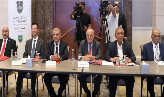 ندوة في الجامعة الأردنية تبحث البناء على نتائج زيارة الملك إلى الصين