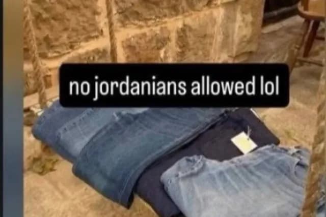 عبارة «ممنوع دخول الأردنيين» في منشور عن بازار بعمّان تثير غضبًا واسعًا
