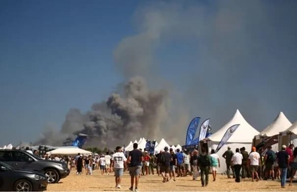 كاليفورنيا: مصرع طفلين وإصابة شخصين في تحطم طائرة صغيرة