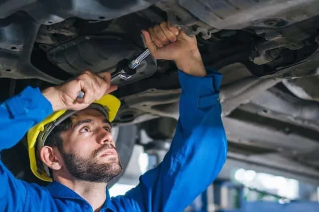 إجراءات تصحيحية لمعالجة عيب مصنعي في مركبات JAC الكهربائية بالأردن