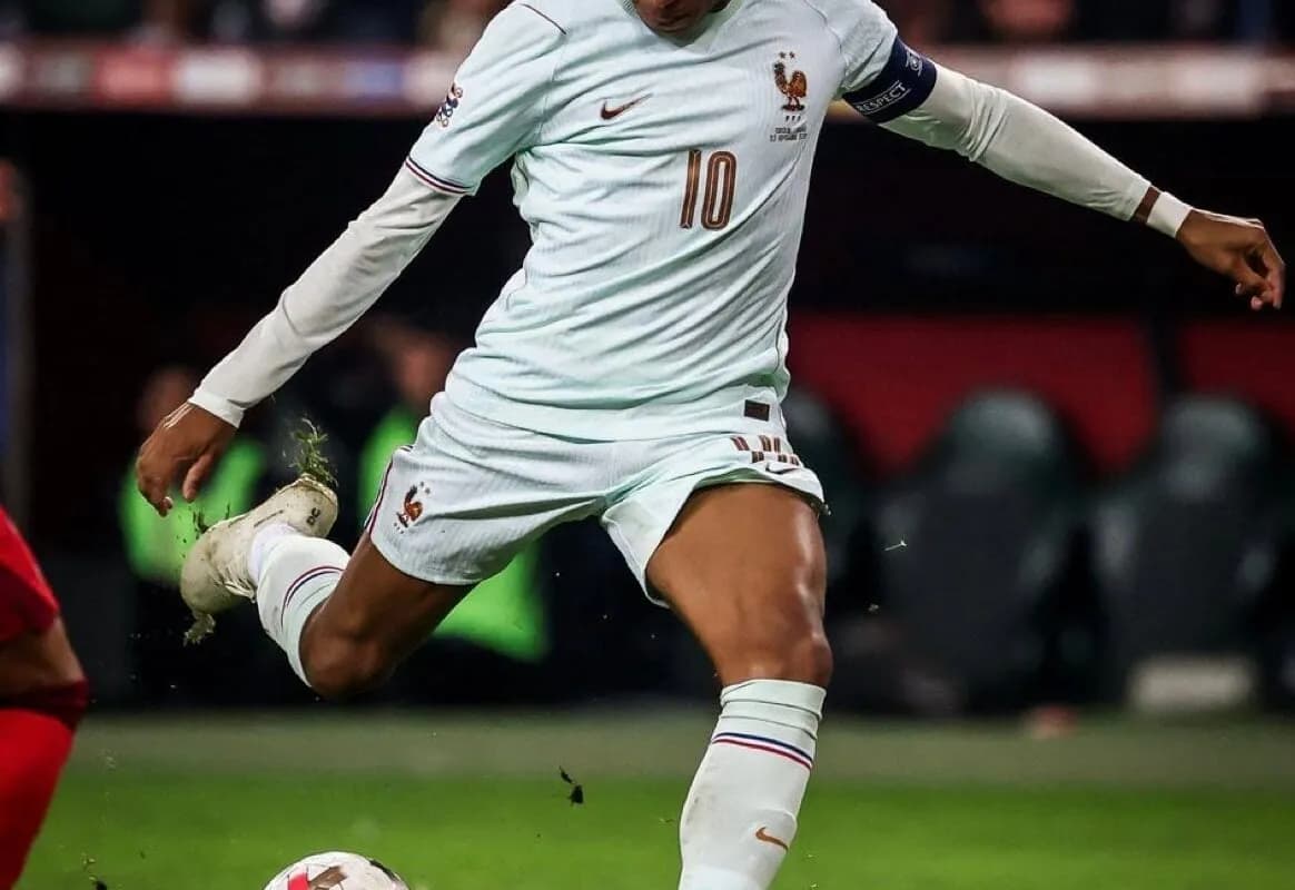 بلجيكا وفرنسا تتصدران نتائج الجولة الأولى من دوري الأمم الأوروبية