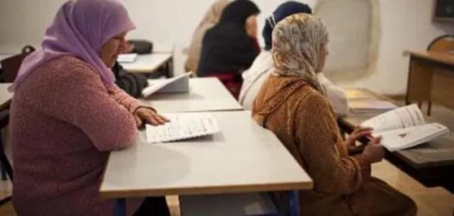 الأردن يخفض معدل الأمية إلى 4.5% بنهاية 2025