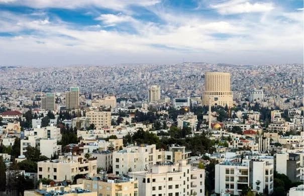 الأردن: أجواء لطيفة وانخفاض تدريجي على الحرارة بدءًا من الثلاثاء