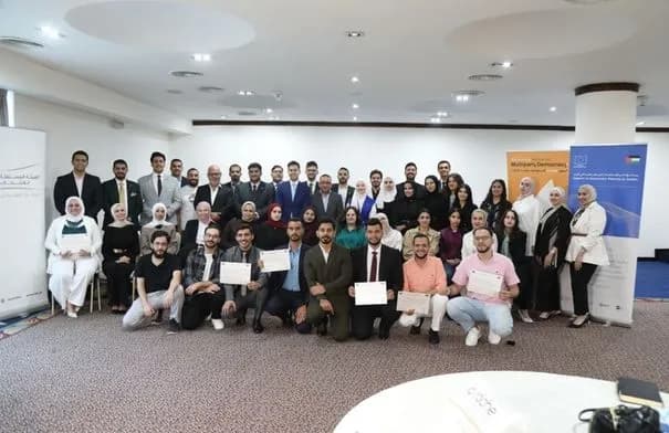 المستقلة للانتخاب تختتم برنامج المعهد السياسي الثاني للشباب الحزبي